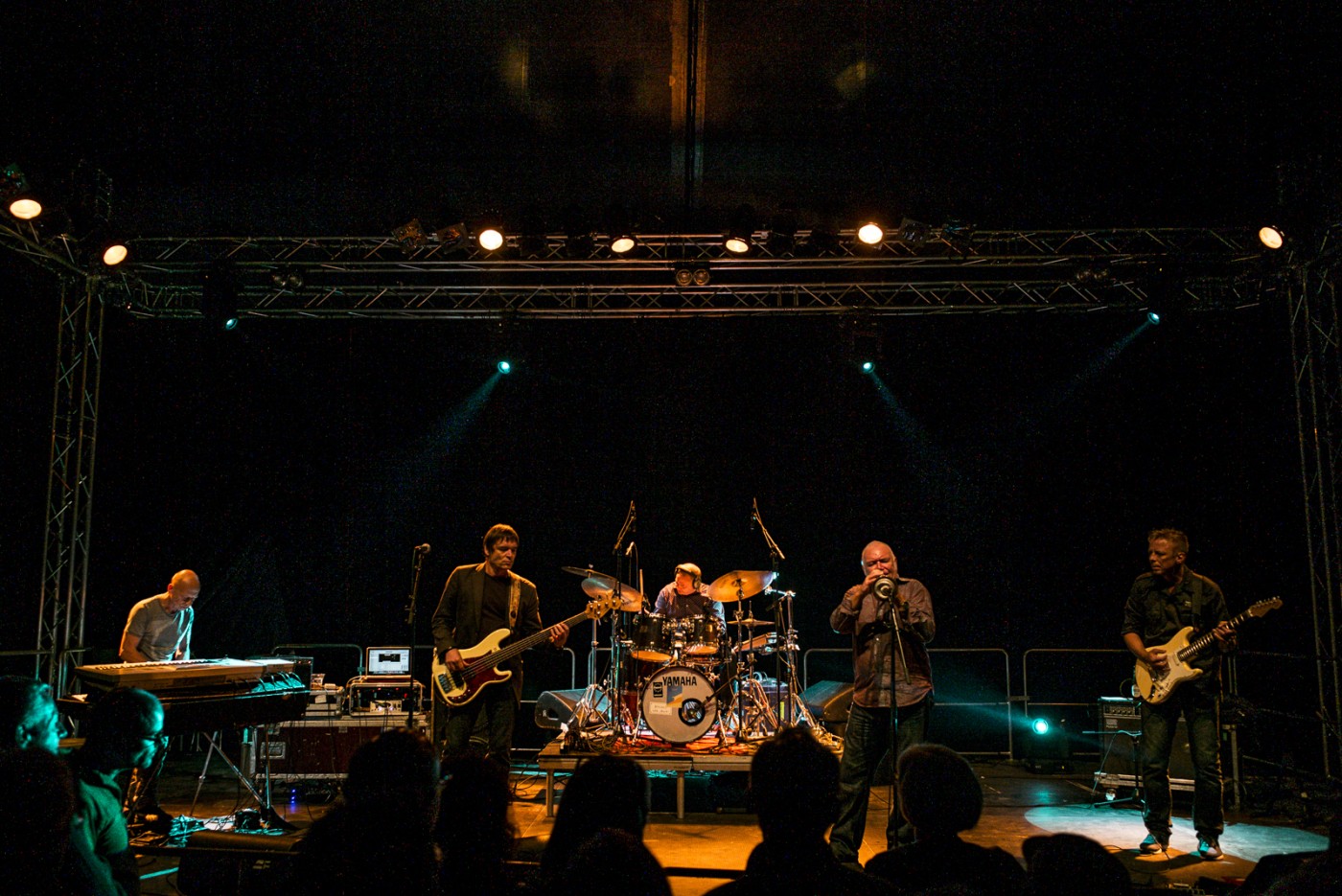 Nighthawks live